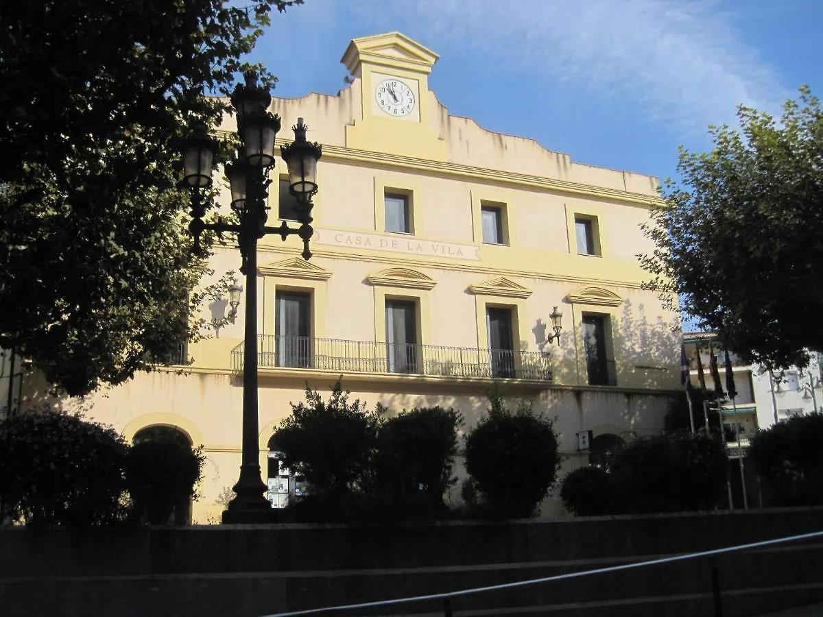 Belvilla By Oyo Villa Sant Andreu De Llavaneres 0*,